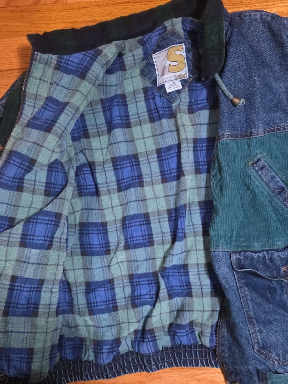 Men's Blue Denim Vintage Jacket with Plaid Lining - Picture 3 of 4